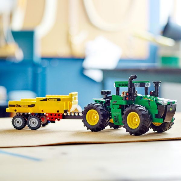 TRACTOR JOHN DEERE, LEGO 42136 - imagine 5